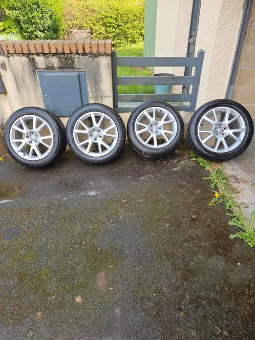 originele Audi 18p velgen met zeer goede 5/112 winterbanden, Auto-onderdelen, Banden en Velgen, Band(en), Winterbanden, 18 inch