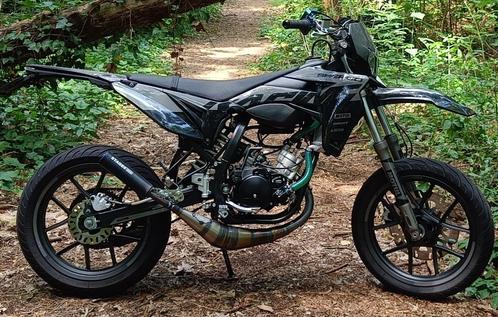 Sherco SM 50 R Black Moon 2024, Fietsen en Brommers, Brommers | Overige merken, Zo goed als nieuw, Klasse B (45 km/u), Ophalen