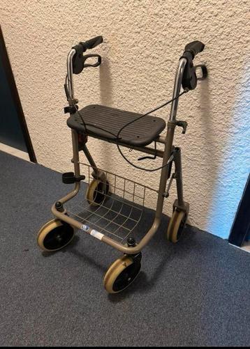Stevige Rollator beschikbaar voor biedingen