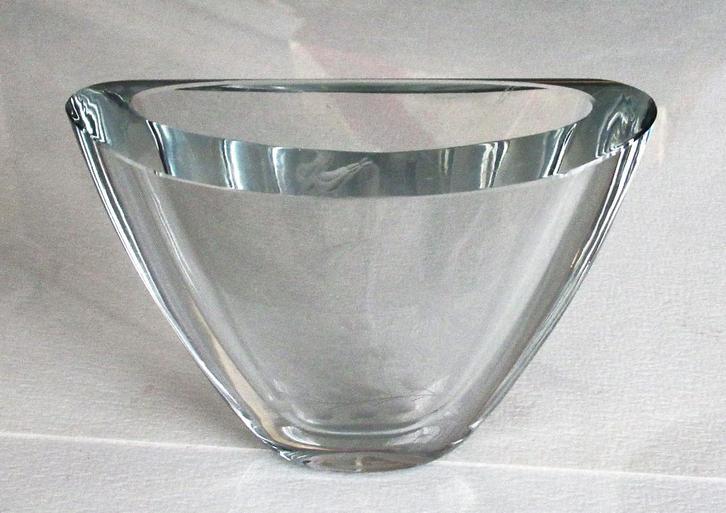 Strombergshyttan Swedish ArtGlass vaasje geëtste gesigneerd., Antiek en Kunst, Antiek | Glaswerk en Kristal, Ophalen of Verzenden