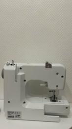 Naaimachine wit, Hobby en Vrije tijd, Naaimachines en Toebehoren, Ophalen, Zo goed als nieuw, Naaimachine, Singer