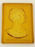 Kristallen tegel Koningin Astrid Val Saint Lambert, Antiek en Kunst, Kunst | Schilderijen | Modern, Ophalen