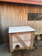 Kippenhok /afsluiting / eet/drinkbak/ palen., Enlèvement, Comme neuf