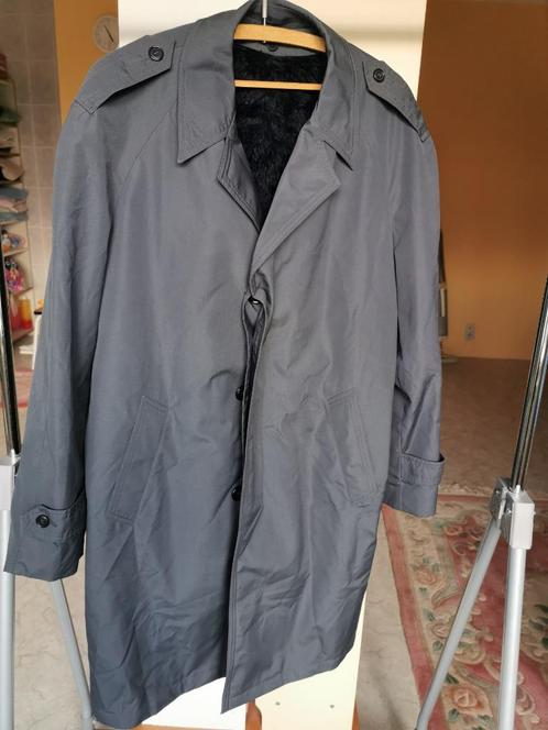 Rijkswacht: lange blauwe regenjas met knopen gevoerd - Mt 4, Verzamelen, Militaria | Algemeen, Rijkswacht, Kleding of Schoenen