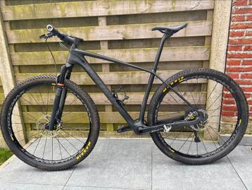 Specialized epic M beschikbaar voor biedingen