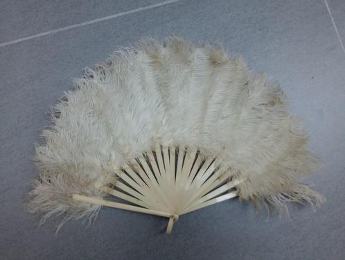 Waaier met pluimen (struisvogel?), Antiek en Kunst, Antiek | Overige Antiek, Ophalen of Verzenden