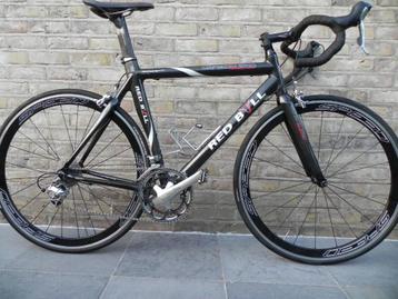 Prachtige racefiets carbon koersfiets met Shimano Ultega beschikbaar voor biedingen