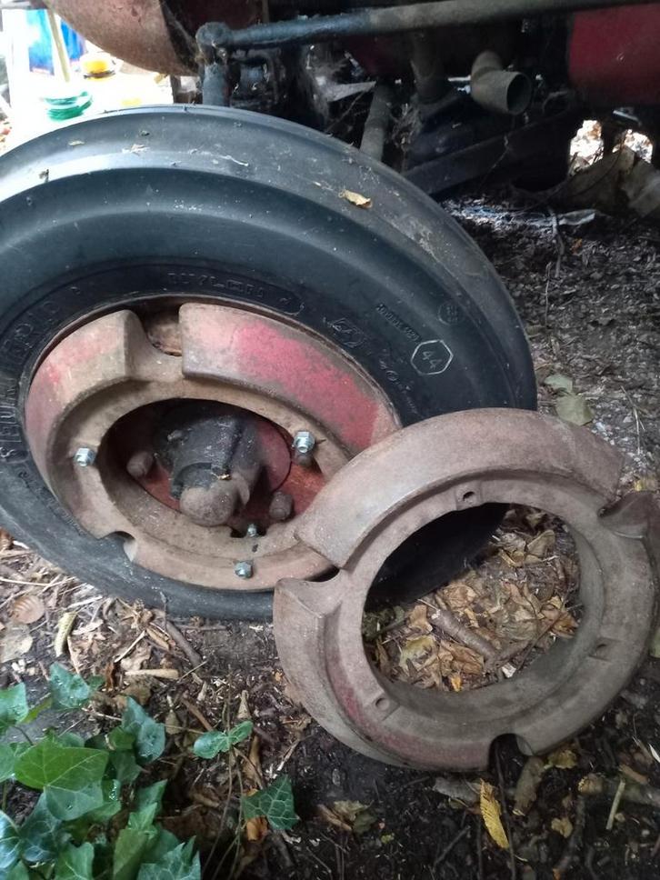 wielgewichten Hanomag 16", Zakelijke goederen, Landbouw | Tractoren, Oldtimer, Ophalen
