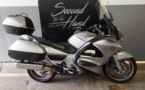 HONDA PAN EUROPEAN 1300 IN GOEDE STAAT, 1 JAAR GARANTIE, 575, Motoren, Motoren | Honda, Bedrijf, Toermotor, meer dan 35 kW, 4 cilinders