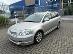 Toyota Avensis / 2.2D / Airco, Voorwielaandrijving, Avensis, Zwart, Beige