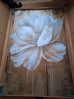 Mooi schilderij met grote witte bloem en goudaccenten, Ophalen, Nieuw, Schilderij, 75 tot 100 cm