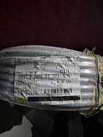 Kabel in Witte buis, Ophalen