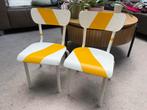 Twee schoolstoelen voor kinderen, Huis en Inrichting, Stoelen, Ophalen, Gebruikt, Twee, Wit