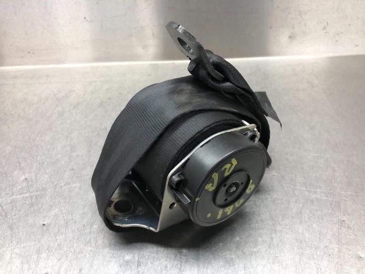 CEINTURE DE SECURITE ARRIERE DROITE Mitsubishi Colt CZC, Autos : Pièces & Accessoires, Habitacle & Garnissage, Mitsubishi, Utilisé