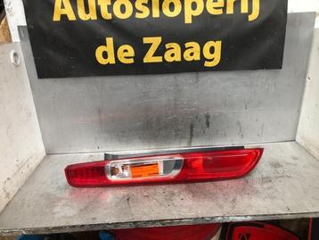 Achterlicht links van een Ford Focus beschikbaar voor biedingen