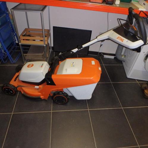 Grasmaaier op Accu Maaibreedte 46 cm, Tuin en Terras, Grasmaaiers, Zo goed als nieuw, Accu-grasmaaier, 40 t/m 49 cm, Cirkelmaaier