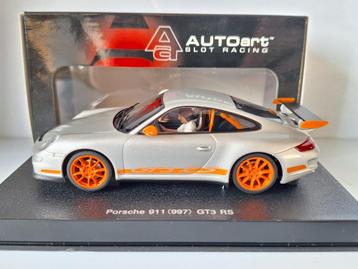 AutoArt 1:32 Porsche 911 Gt3 Rs Met licht Ref Nr 13212 beschikbaar voor biedingen