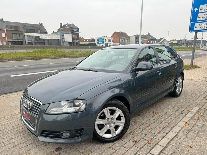Audi A3 Sportback 1.6tdi AUTOMAAT 137dkm Leder Euro5 1st eig, Autos, Audi, Entreprise, Achat, A3, ABS, Airbags, Air conditionné