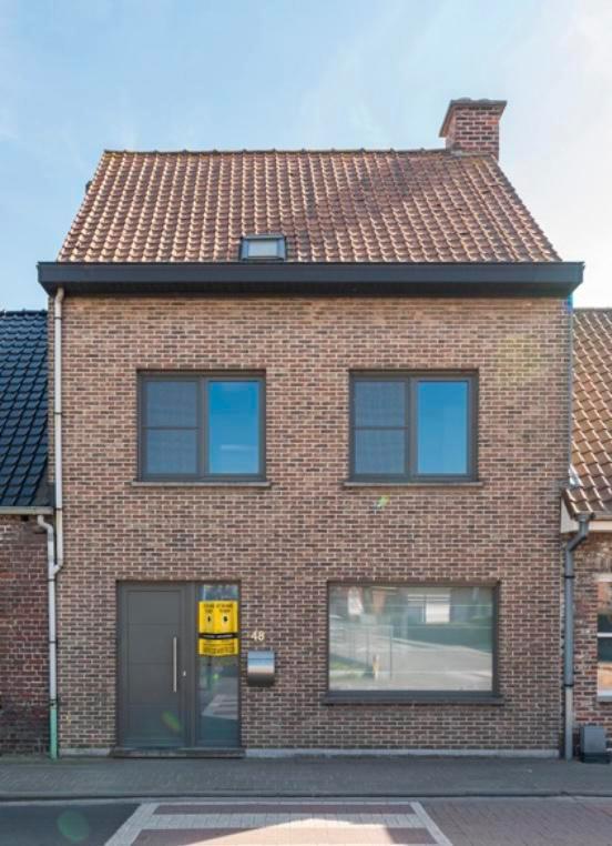 Woning te koop Ledegem, Immo, Huizen en Appartementen te koop, Provincie West-Vlaanderen, 200 tot 500 m², Tussenwoning, Verkoop zonder makelaar
