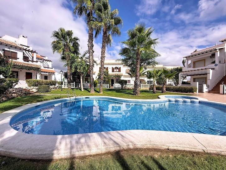 MAISON SUR VILLAMARTIN, Immo, Buitenland, Spanje, Woonhuis, Stad