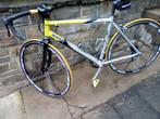 Vélo de course  Décathlon  gris et jaune en lot ou séparémen, Overige merken, 26 inch, Gebruikt, 15 tot 20 versnellingen