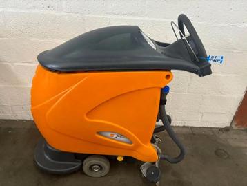 Taski Schrobmachine (bj 2014) beschikbaar voor biedingen