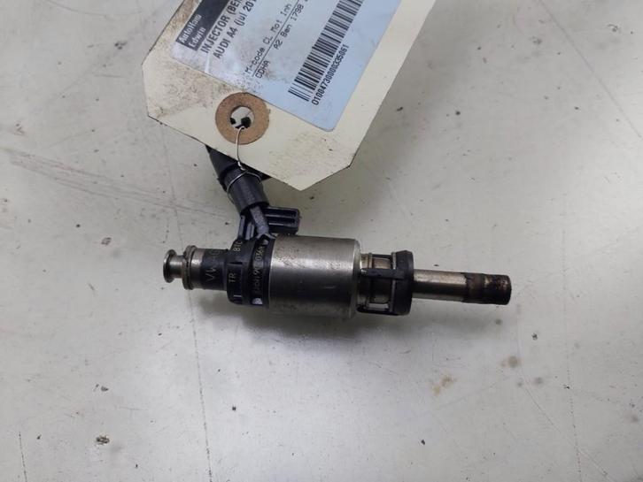 INJECTOR BRANDSTOF Audi A4 (B8) (01-2007/12-2015), Auto-onderdelen, Brandstofsystemen, Audi, Gebruikt