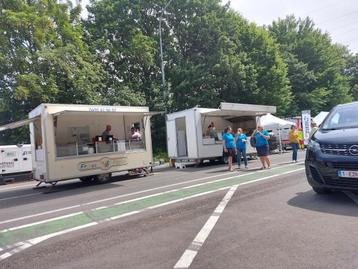 frietjes en meer frituur foodbar beschikbaar voor biedingen