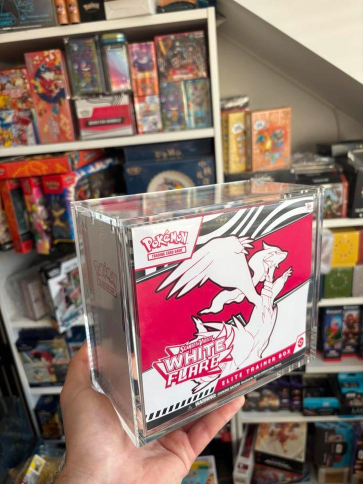Étui en acrylique acrylique qualité supérieure ETB Display, Hobby & Loisirs créatifs, Jeux de cartes à collectionner | Pokémon