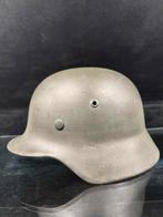 Duitse m35 ww2 ET 60 helm, Verzamelen, Ophalen of Verzenden, Overige soorten