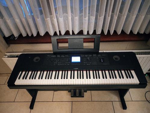 YAMAHA DGX-660 digitale piano, Muziek en Instrumenten, Piano's, Zo goed als nieuw, Piano, Zwart, Digitaal, Ophalen