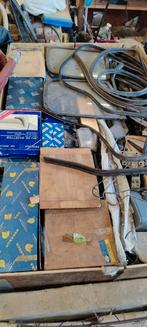 Peugeot 205 305 405 505 605 504 309 106 oldtimer onderdelen, Enlèvement, Pièces Oldtimer ou Ancêtre