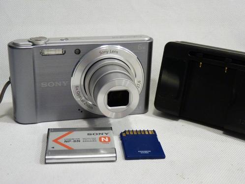 Sony Cyber-shot DSC-W810, N-accu, oplader en SD-kaart, 20MP, Audio, Tv en Foto, Fotocamera's Digitaal, Zo goed als nieuw, Compact