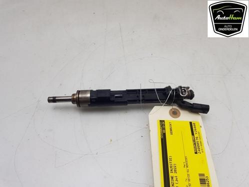 INJECTOR BRANDSTOF Mercedes-Benz CLA (118.3) (01-2019/-), Auto-onderdelen, Brandstofsystemen, Mercedes-Benz, Gebruikt