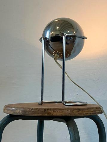 Lampe de table vintage Eyeball chromée