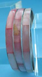 Armband AP36: ROZE-Parelmoer - 6 mm. -STAAL-, Handtassen en Accessoires, Tassen | Damestassen, Verzenden, Nieuw, Roze, Overige typen