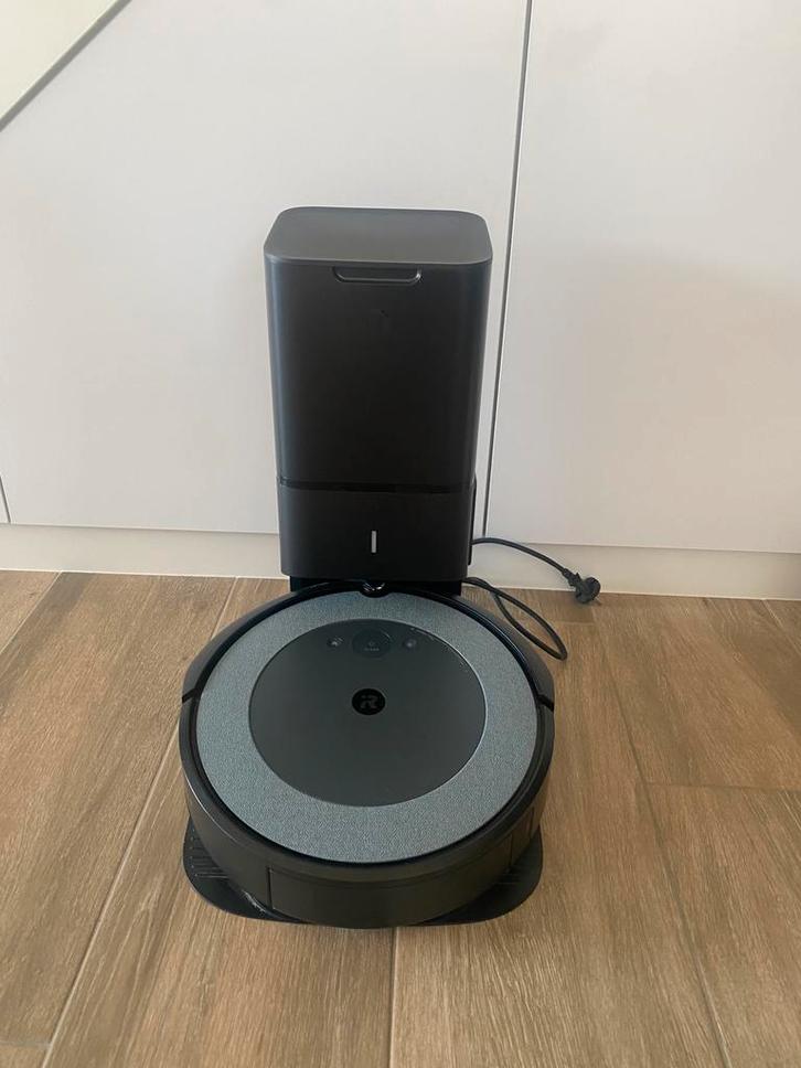 Roomba i3+ zelflegende robotstofzuiger met wifi-verbinding, Elektronische apparatuur, Stofzuigers, Zo goed als nieuw, Robotstofzuiger