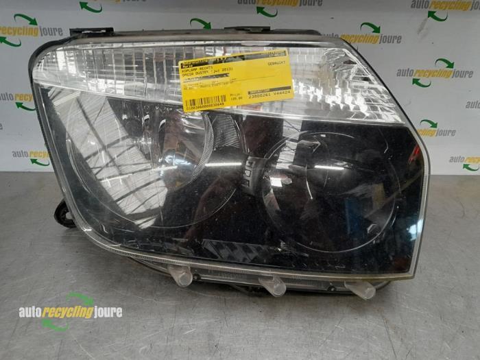 Phare droit d'un Dacia Duster, Autos : Pièces & Accessoires, Éclairage, Dacia, Utilisé, 3 mois de garantie