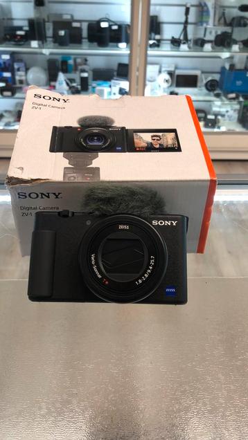 Compact sony zv-1