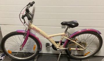 meisjesfiets B-Twin 24 inch beschikbaar voor biedingen
