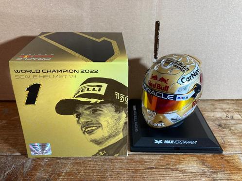 Max Verstappen 1:4 helm 2022 Kampioenshelm Red Bull RB18, Verzamelen, Automerken, Motoren en Formule 1, Nieuw, Formule 1, Ophalen of Verzenden