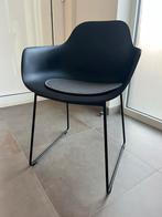 Comfortabele Zwarte Kuipstoel, Huis en Inrichting, Ophalen, Zwart, Zo goed als nieuw, Metaal
