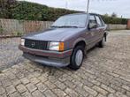 Opel Corsa A uit 1987, 41000km, Autos, Oldtimers & Ancêtres, Argent ou Gris, Achat, 4 portes, Boîte manuelle