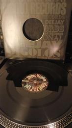 Peter Kruder – Hard To Find

12"RETROVINYL, Enlèvement ou Envoi, Comme neuf, Techno ou Trance