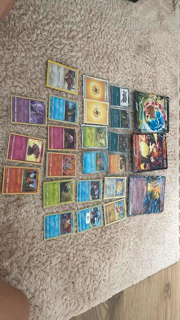 Pokemonkaarten jumbo en normaal beschikbaar voor biedingen