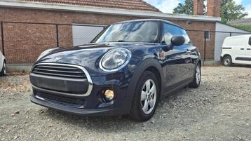 Mini One 1500 benzine 2019 met 102500km beschikbaar voor biedingen