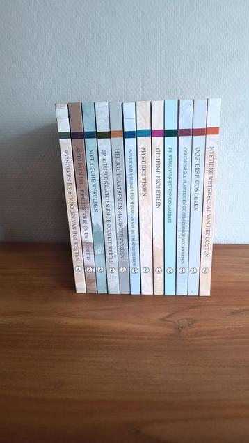 Complete reeks 12 delen HC Het raadsel. beschikbaar voor biedingen