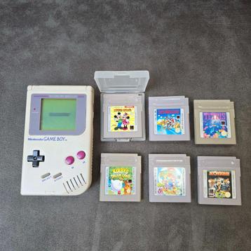 Gameboy met 6 spellen beschikbaar voor biedingen