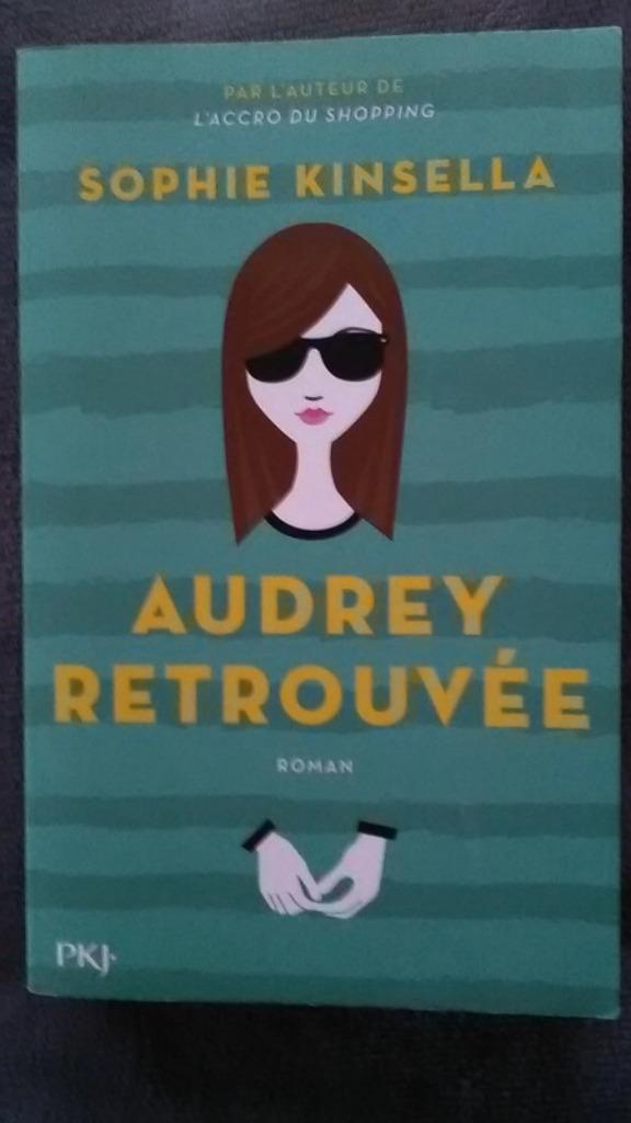 „Audrey heeft Sophie Kinsella gevonden” 2015, Boeken, Chicklit, Zo goed als nieuw, Ophalen of Verzenden