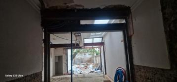 Draagmuur afbreken en metaal poutrel plaatsen 0466 49 87 53